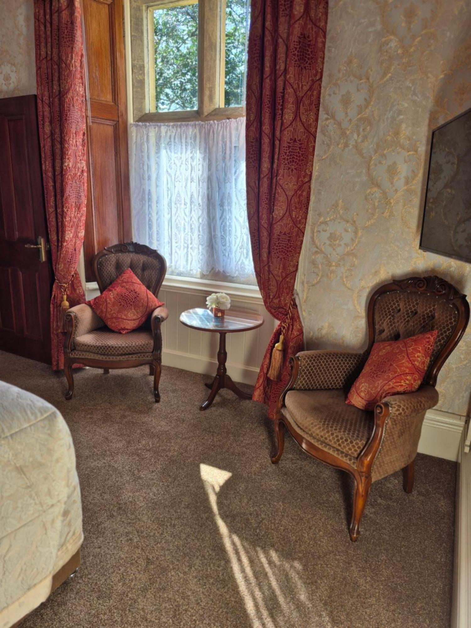 St David'S Guesthouse Хаверфордуэст Экстерьер фото