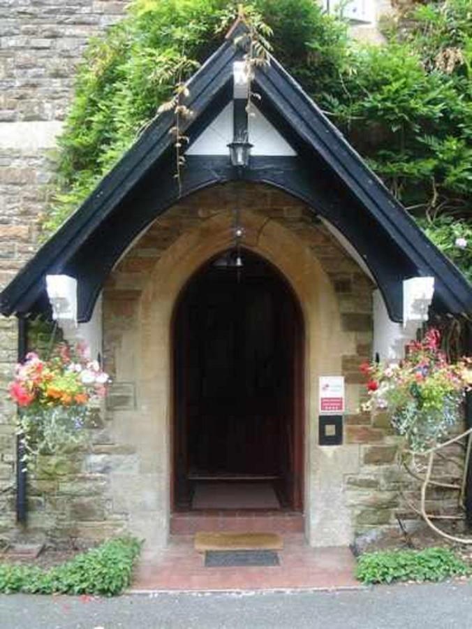 St David'S Guesthouse Хаверфордуэст Экстерьер фото
